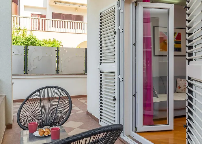 Apartment Brkic With Private Parking