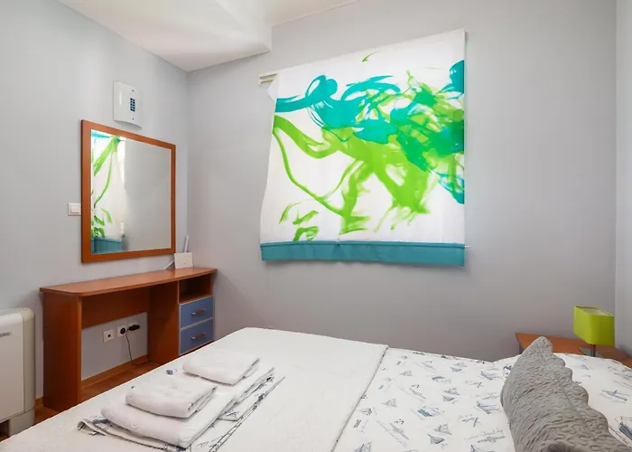 Brkic With Private Parking Apartment *