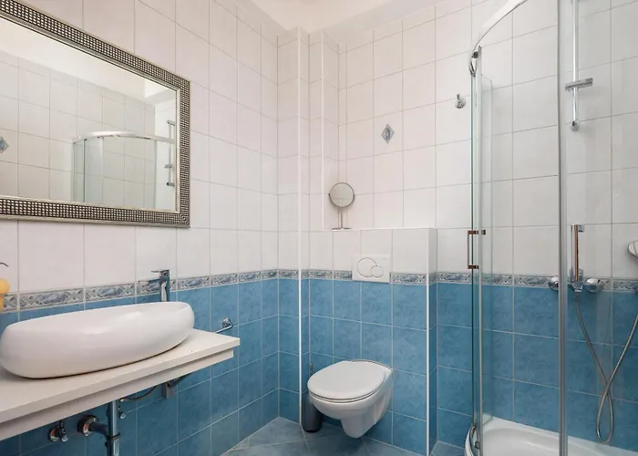 Apartment Brkic With Private Parking Makarska