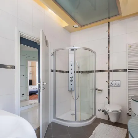 Brkic With Private Parking *