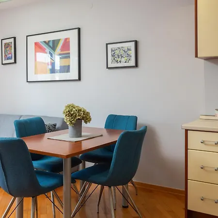 Apartment Brkic With Private Parking