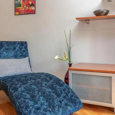 Apartment Brkic With Private Parking