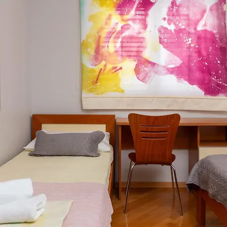 Apartment Brkic With Private Parking