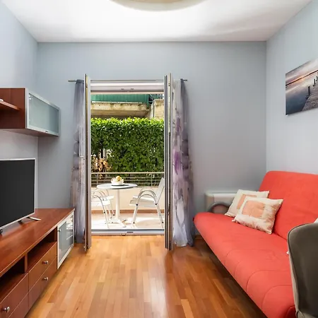 Apartment Brkic With Private Parking Makarska