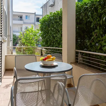 Apartamento Brkic With Private Parking