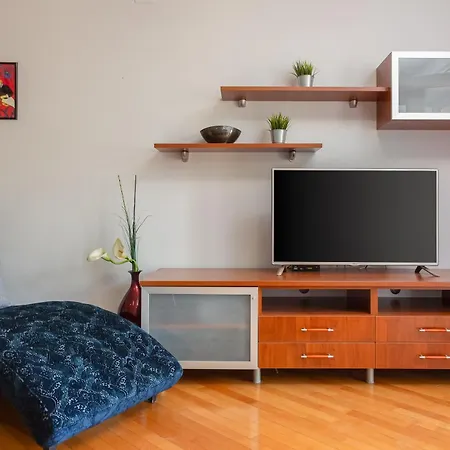 Apartment Brkic With Private Parking