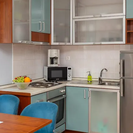 Brkic With Private Parking Apartment *