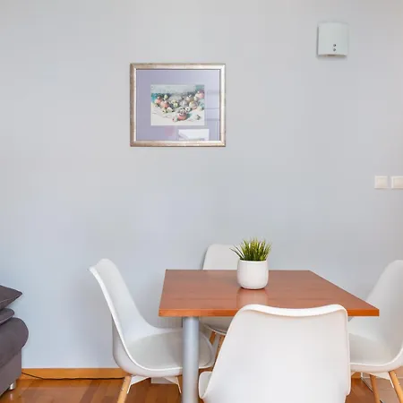 Apartment Brkic With Private Parking Makarska